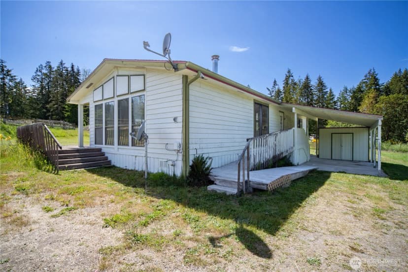 Property photo for 663 Erving Jacobs Road, Port Angeles photo 3