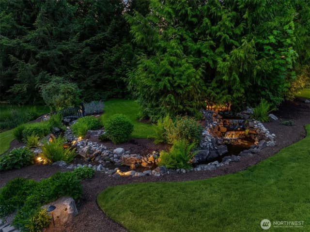 Property photo for 22217 255th Avenue Se, Maple Valley photo 4