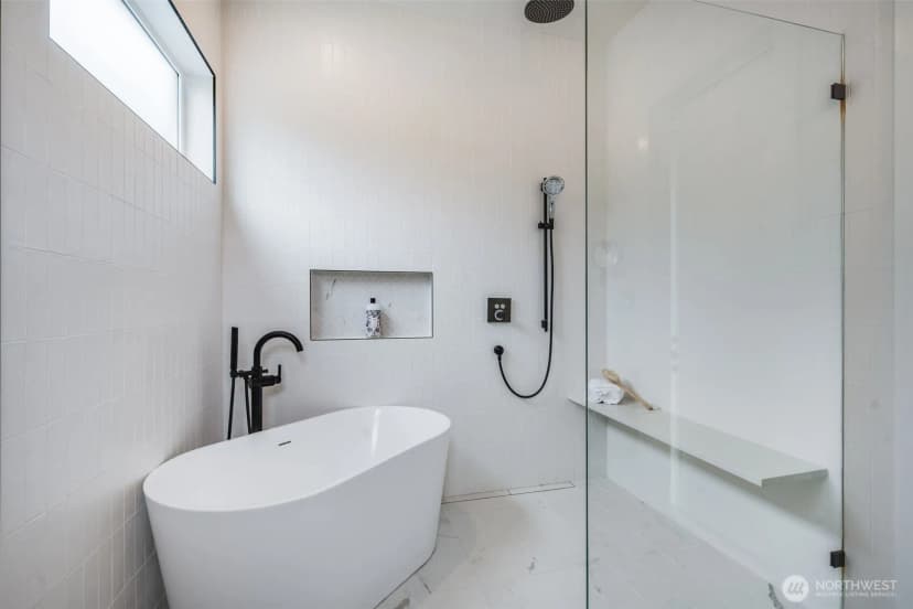 Property photo for 10227 26th Avenue Sw, Seattle photo 21