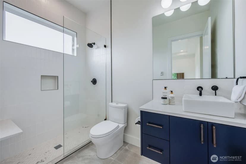 Property photo for 10227 26th Avenue Sw, Seattle photo 26