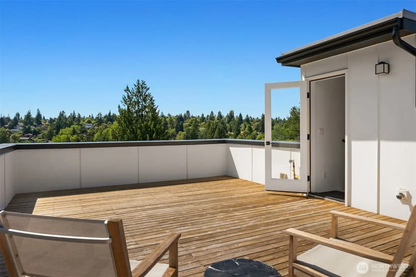 Property photo for 10227 26th Avenue Sw, Seattle photo 33