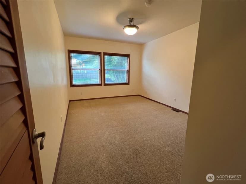 Property photo for 3228 Harper Hill Road Se, Port Orchard photo 19