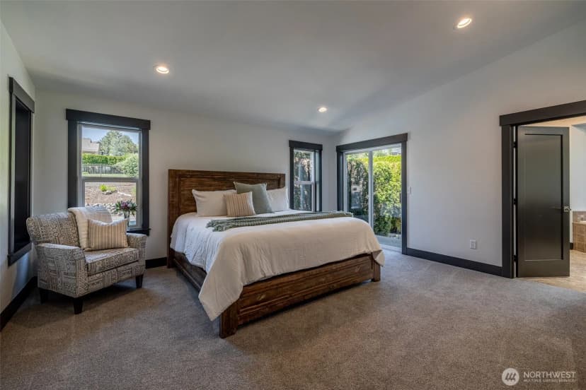 Property photo for 628 Meadows Drive, Wenatchee photo 17