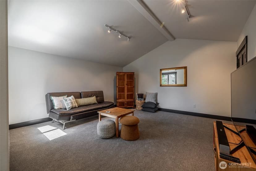 Property photo for 628 Meadows Drive, Wenatchee photo 29