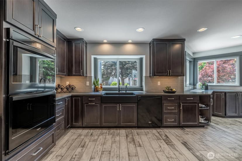 Property photo for 628 Meadows Drive, Wenatchee photo 13
