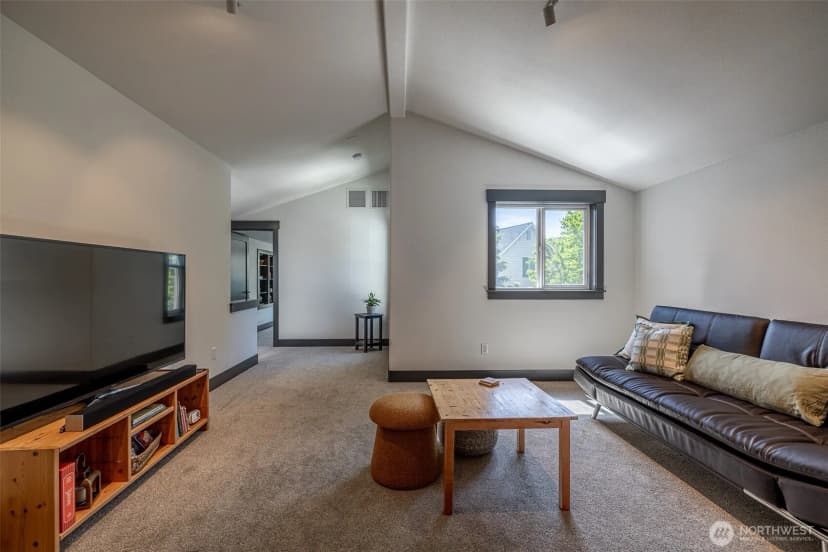 Property photo for 628 Meadows Drive, Wenatchee photo 30