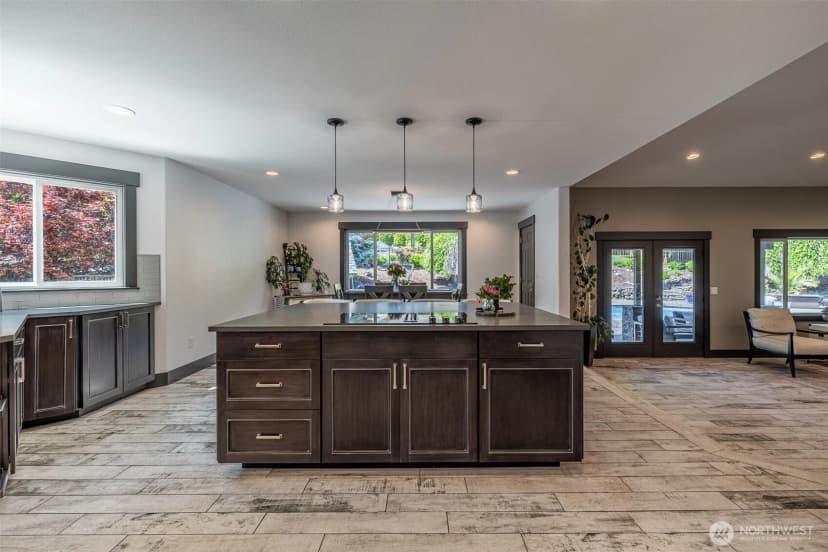 Property photo for 628 Meadows Drive, Wenatchee photo 14