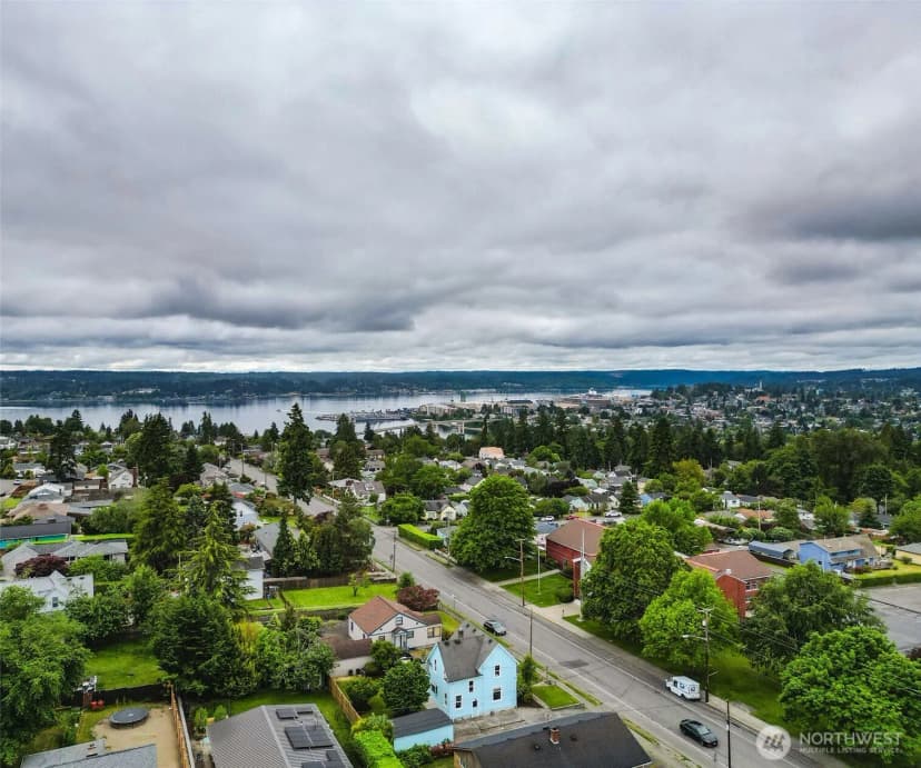 Property photo for 2230 Perry Avenue, Bremerton photo 29
