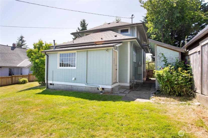 Property photo for 2526 Moore Street, Bellingham photo 23