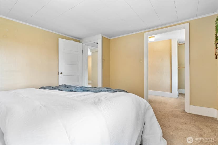 Property photo for 2526 Moore Street, Bellingham photo 17
