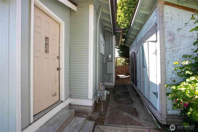 Property photo for 2526 Moore Street, Bellingham photo 22