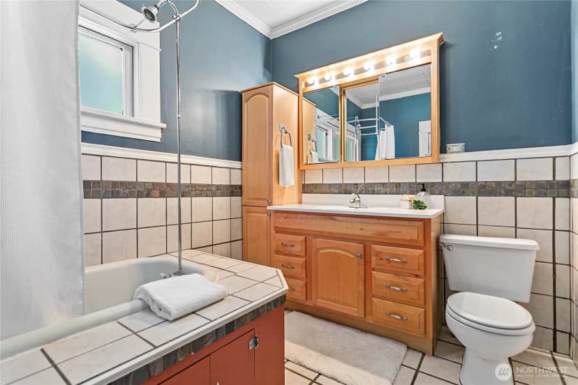 Property photo for 2526 Moore Street, Bellingham photo 14