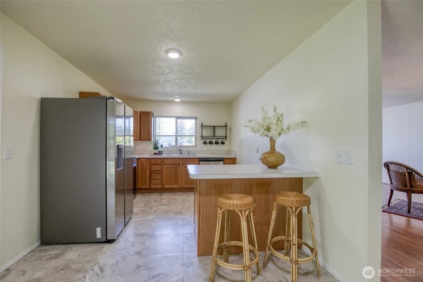 Property photo for 1813 Harding Road, Aberdeen photo 9