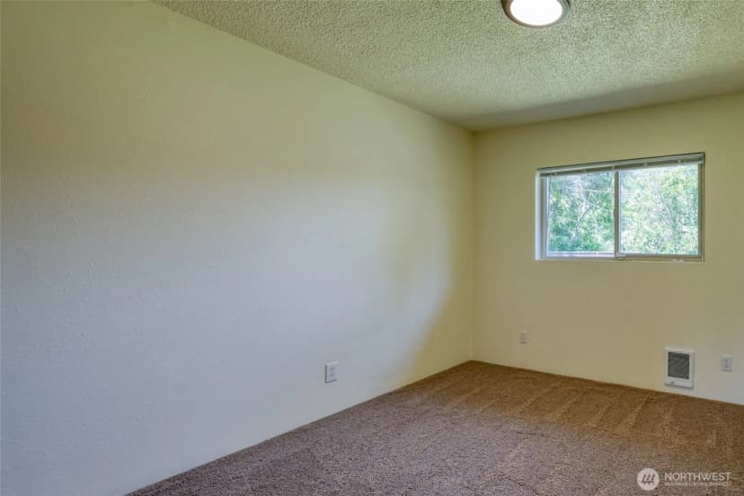 Property photo for 1813 Harding Road, Aberdeen photo 21