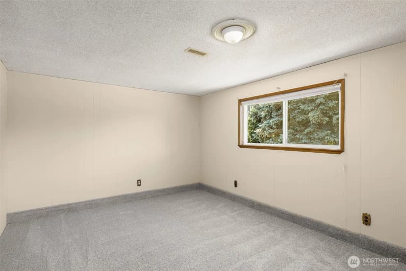 Property photo for 17122 40th Avenue W, Lynnwood photo 15