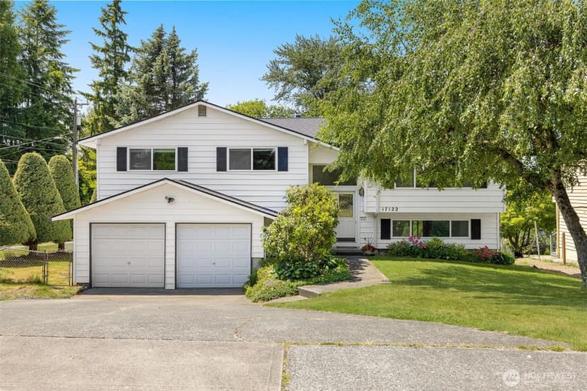 Property photo for 17122 40th Avenue W, Lynnwood