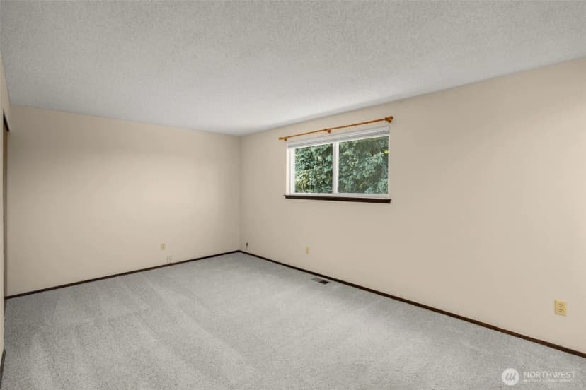 Property photo for 17122 40th Avenue W, Lynnwood photo 20