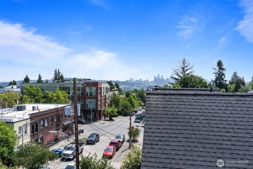 Property photo for 4521 A Bagley Avenue N, Seattle photo 26