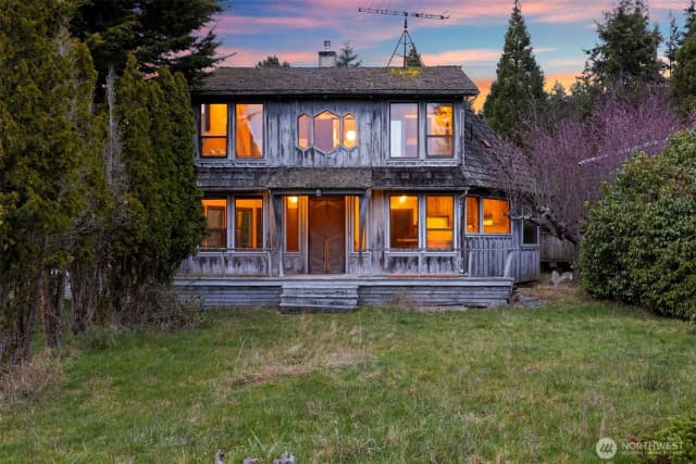 Property photo for 6571 West Shore Drive, Anacortes