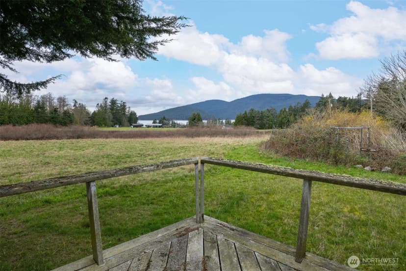 Property photo for 6571 West Shore Drive, Anacortes photo 33