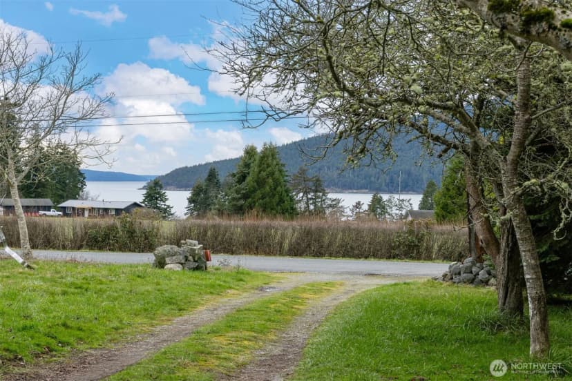 Property photo for 6571 West Shore Drive, Anacortes photo 35