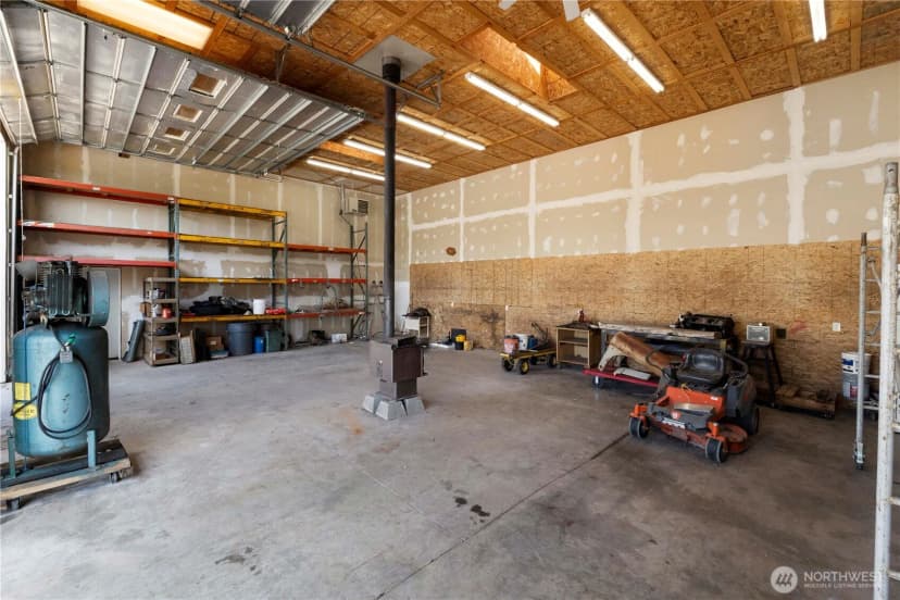 Property photo for 4309 324th Street E, Eatonville photo 33