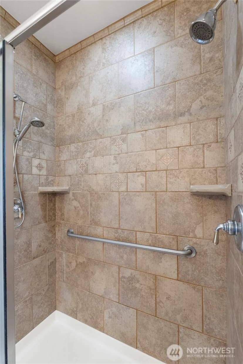 Property photo for 4309 324th Street E, Eatonville photo 22