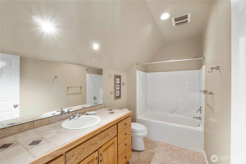Property photo for 4309 324th Street E, Eatonville photo 28