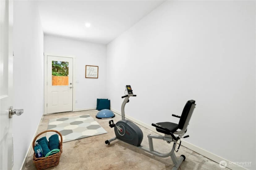Property photo for 189 Countryman Drive, Monroe photo 30
