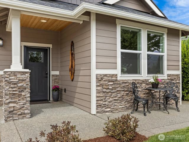 Property photo for 752 Parkland Loop, Sedro Woolley photo 2