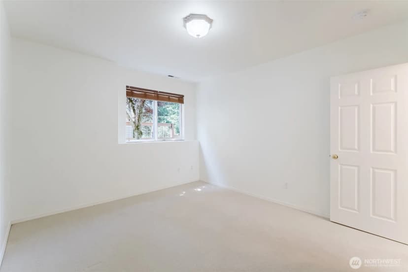 Property photo for 2921 Haggin Street, Bellingham photo 35