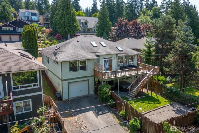 Property photo for 2921 Haggin Street, Bellingham photo 2