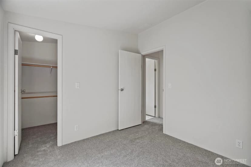 Property photo for 7515 304th Street E, Graham photo 30