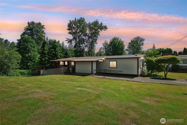 Property photo for 35605 158th Street Se, Sultan photo 2