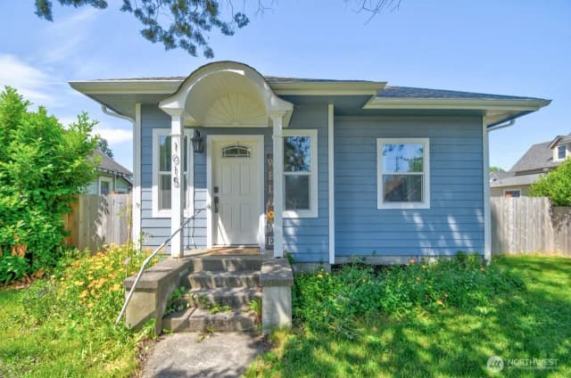 Property photo for 1015 N Pearl Street, Centralia