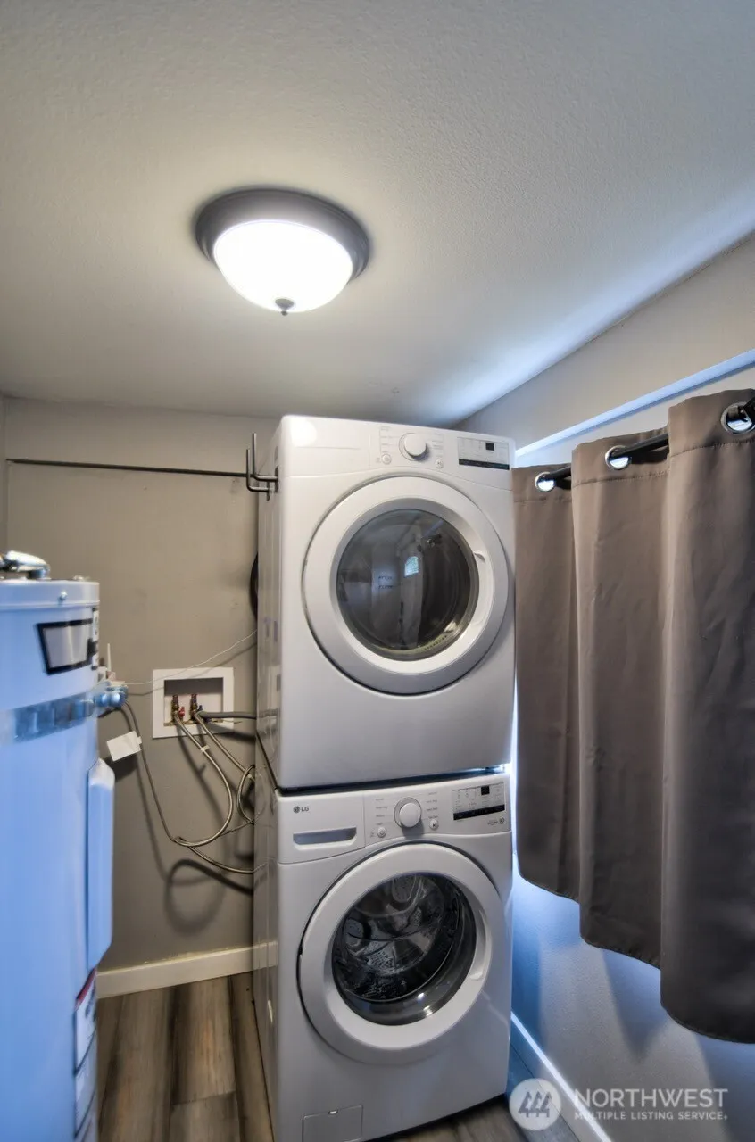 Property photo for 1015 N Pearl Street, Centralia photo 16