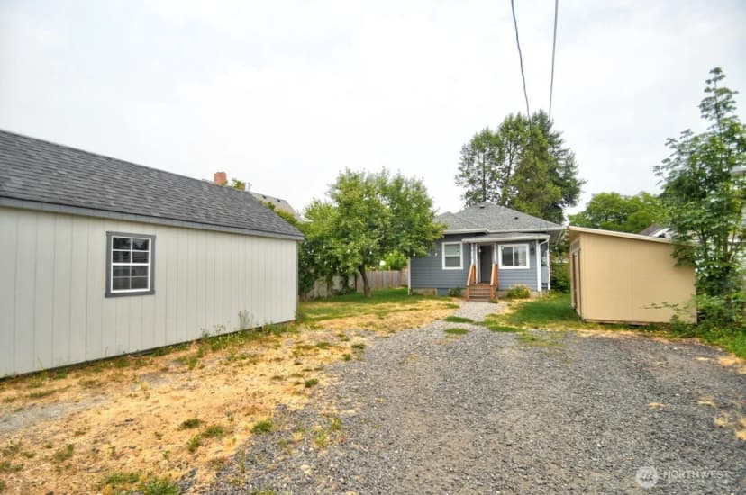 Property photo for 1015 N Pearl Street, Centralia photo 24