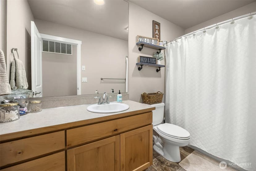 Property photo for 4730 194th Place Nw, Stanwood photo 18