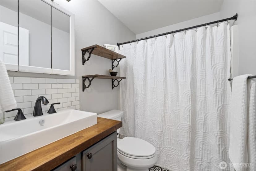 Property photo for 1505 Milbanke Drive Se, Olympia photo 22