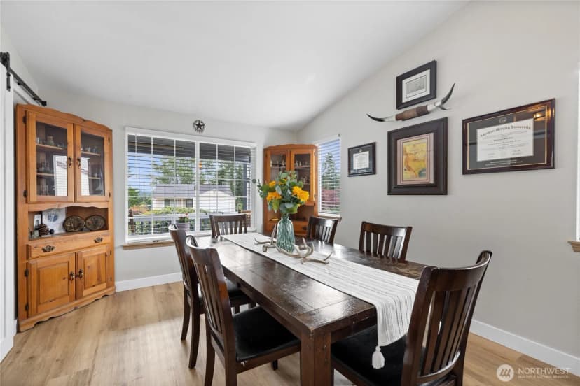 Property photo for 1505 Milbanke Drive Se, Olympia photo 5