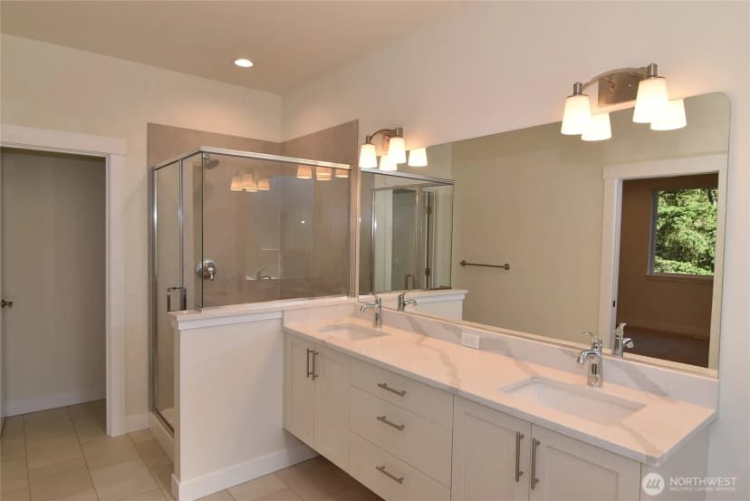 Property photo for 1103 Whidbey Street, Bellingham photo 9