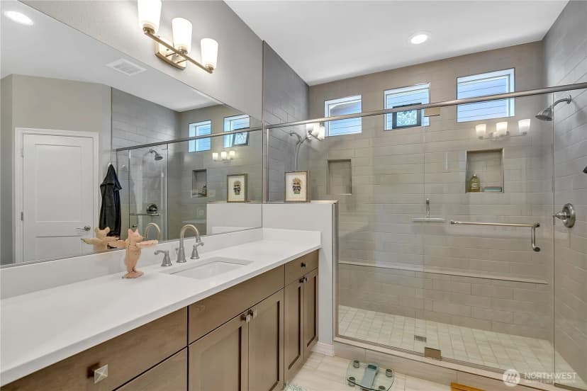 Property photo for 18220 147th Street E, Bonney Lake photo 8