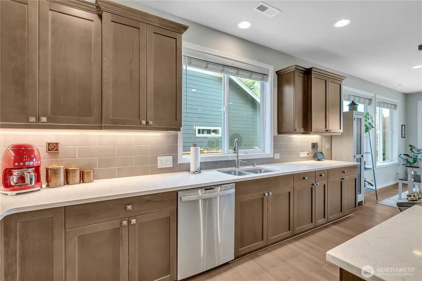 Property photo for 18220 147th Street E, Bonney Lake photo 5