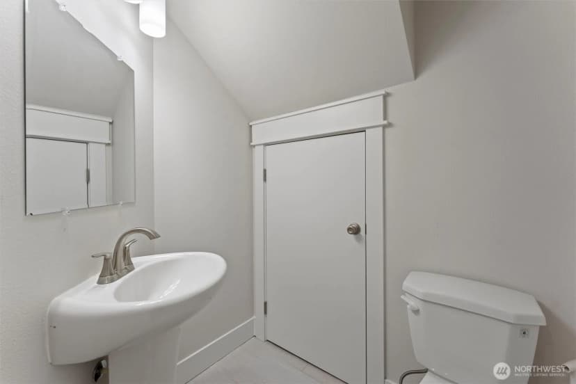 Property photo for 812 P Street Sw, Quincy photo 13