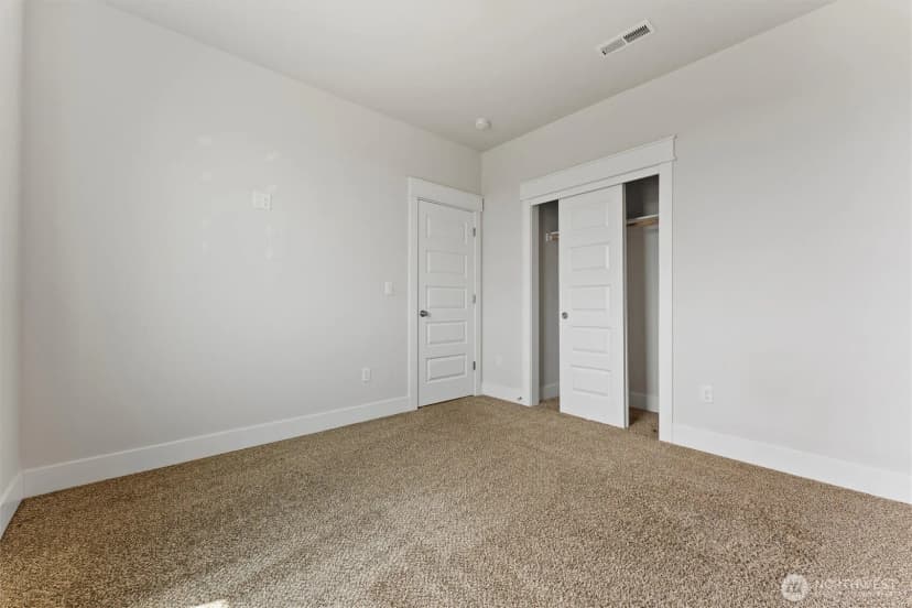 Property photo for 812 P Street Sw, Quincy photo 26