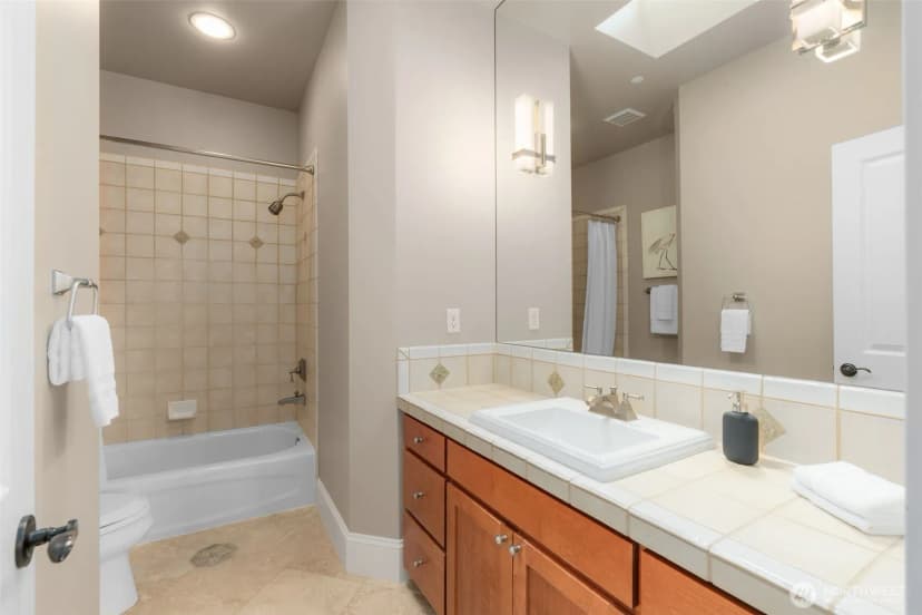 Property photo for 2625 77th Avenue Ne, Medina photo 29