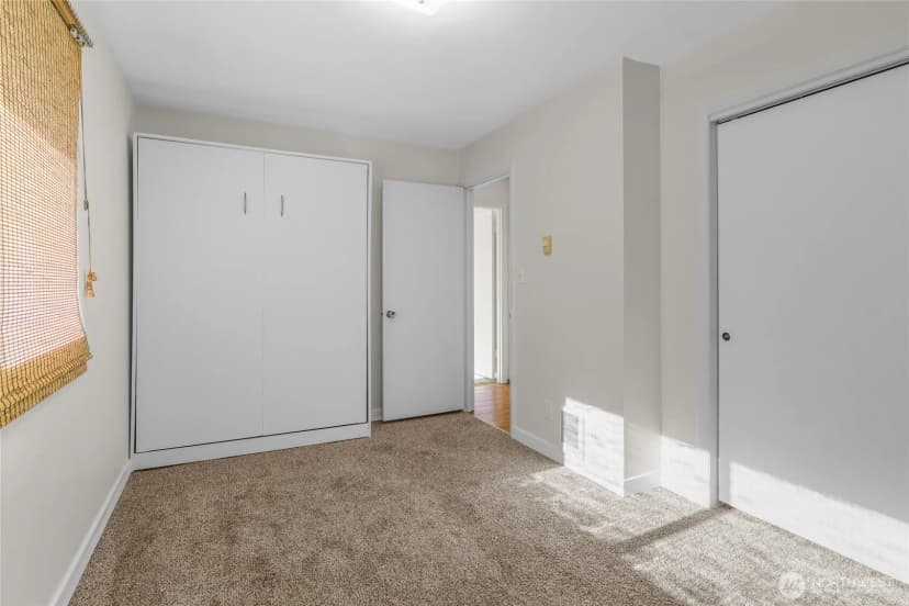 Property photo for 308 Ne 2nd Street, Long Beach photo 27