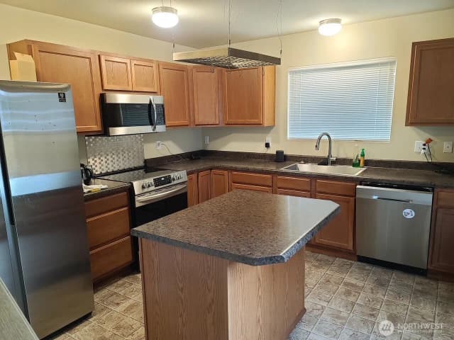 Property photo for 10310 25th Street Se, Lake Stevens photo 3
