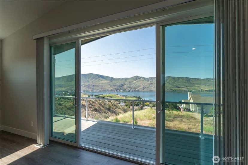 Property photo for 200 Pinnacle Place, Chelan photo 13