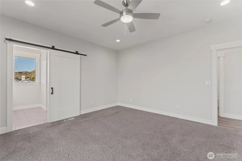 Property photo for 200 Pinnacle Place, Chelan photo 24